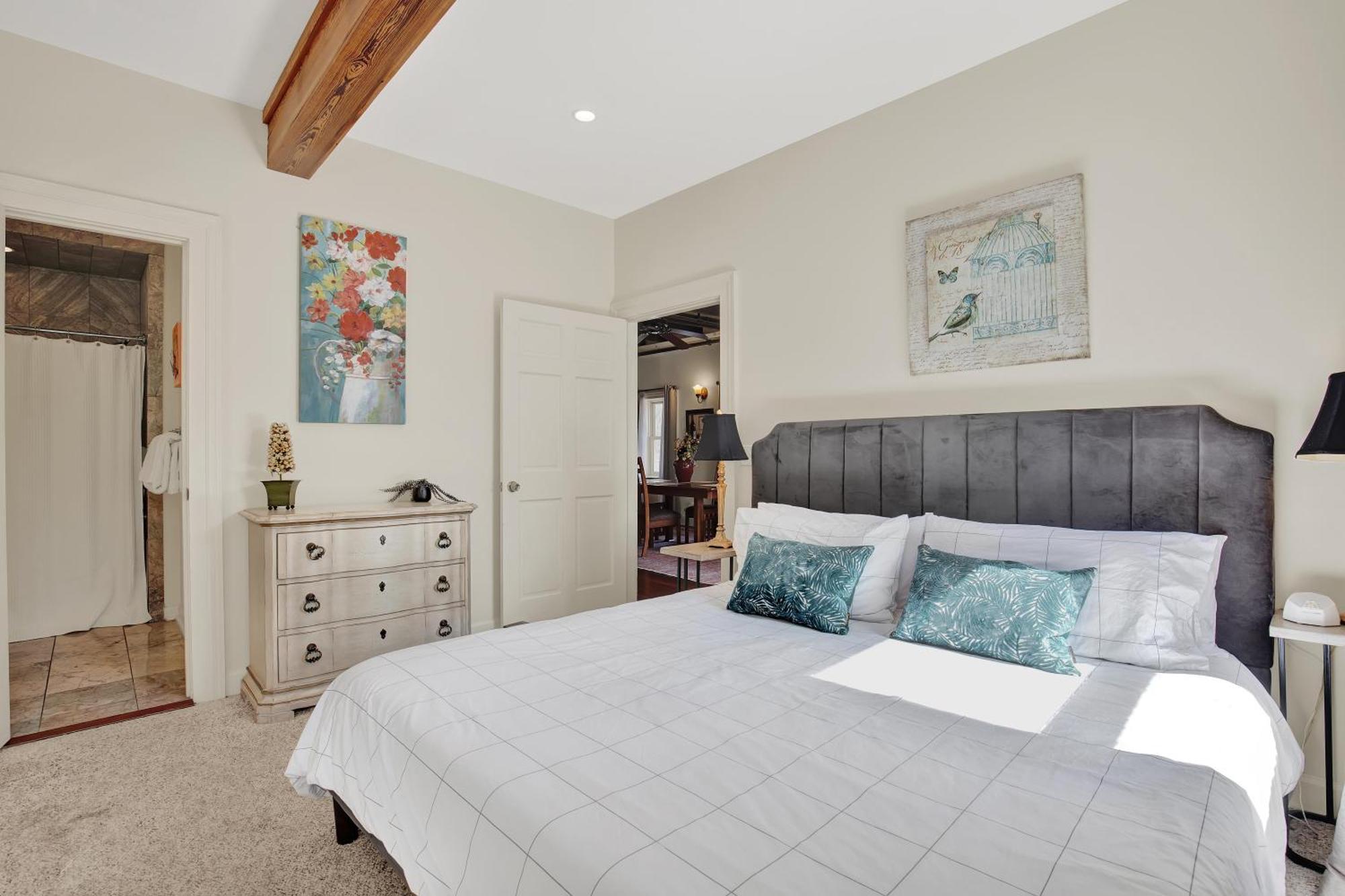 Market Loft - 4 Bedroom Holiday home *