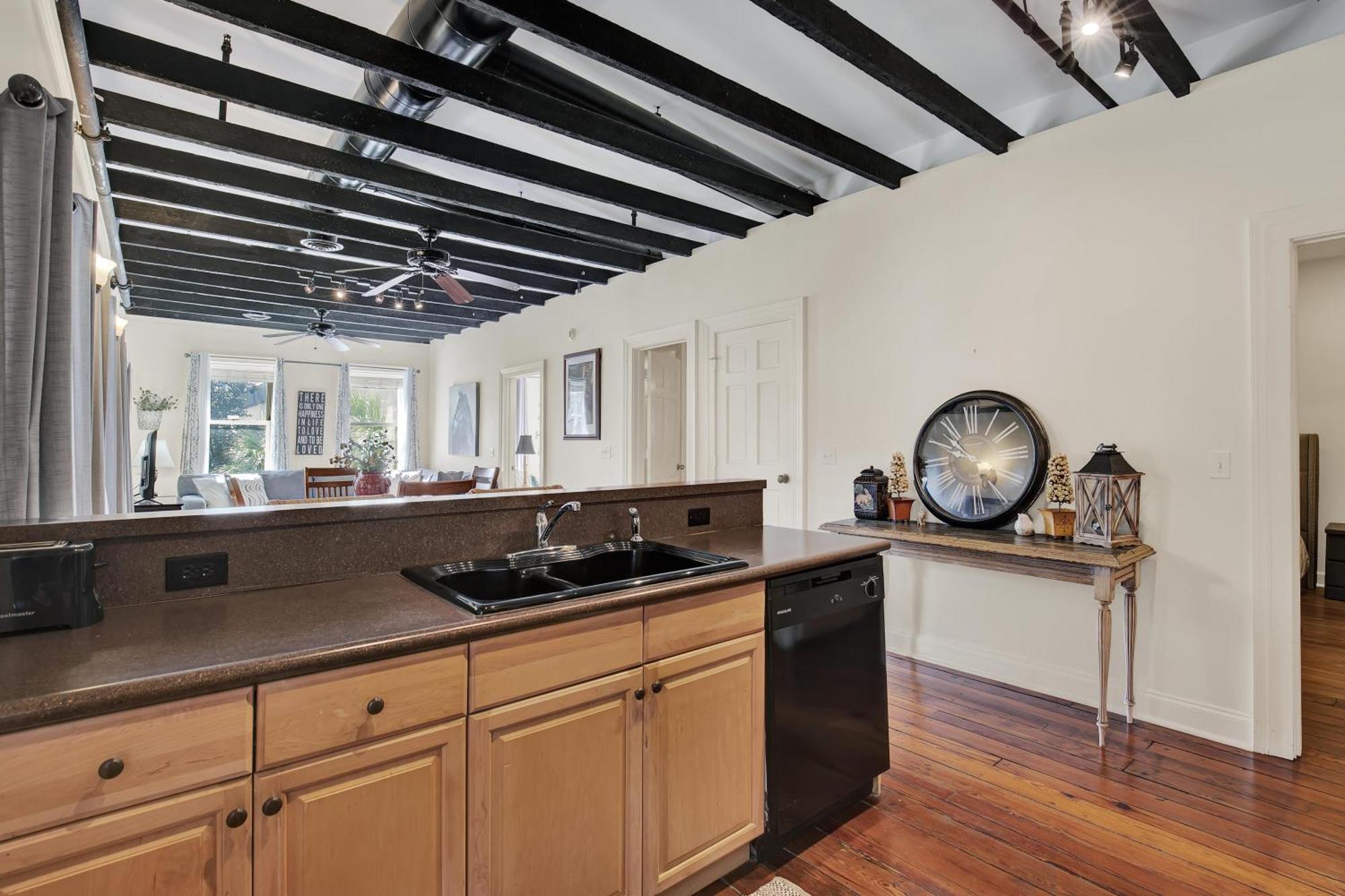 Market Loft - 4 Bedroom Savannah